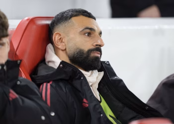 The Arne Slot Era Unravels: How Liverpool’s Title Hopes Crumbled Amid Managerial Missteps