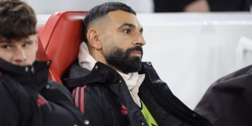 The Arne Slot Era Unravels: How Liverpool’s Title Hopes Crumbled Amid Managerial Missteps